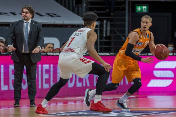 位置球员平 位置球员平