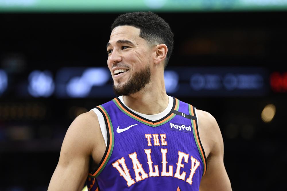 只有瞬息万 只有瞬息万