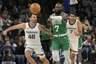 队调整战术 队调整战术